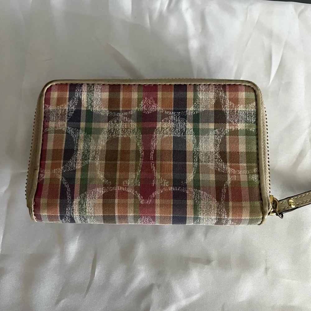 Coach Multicolor Poppy Zip Wallet with Heart Logo - Picture 2 of 5